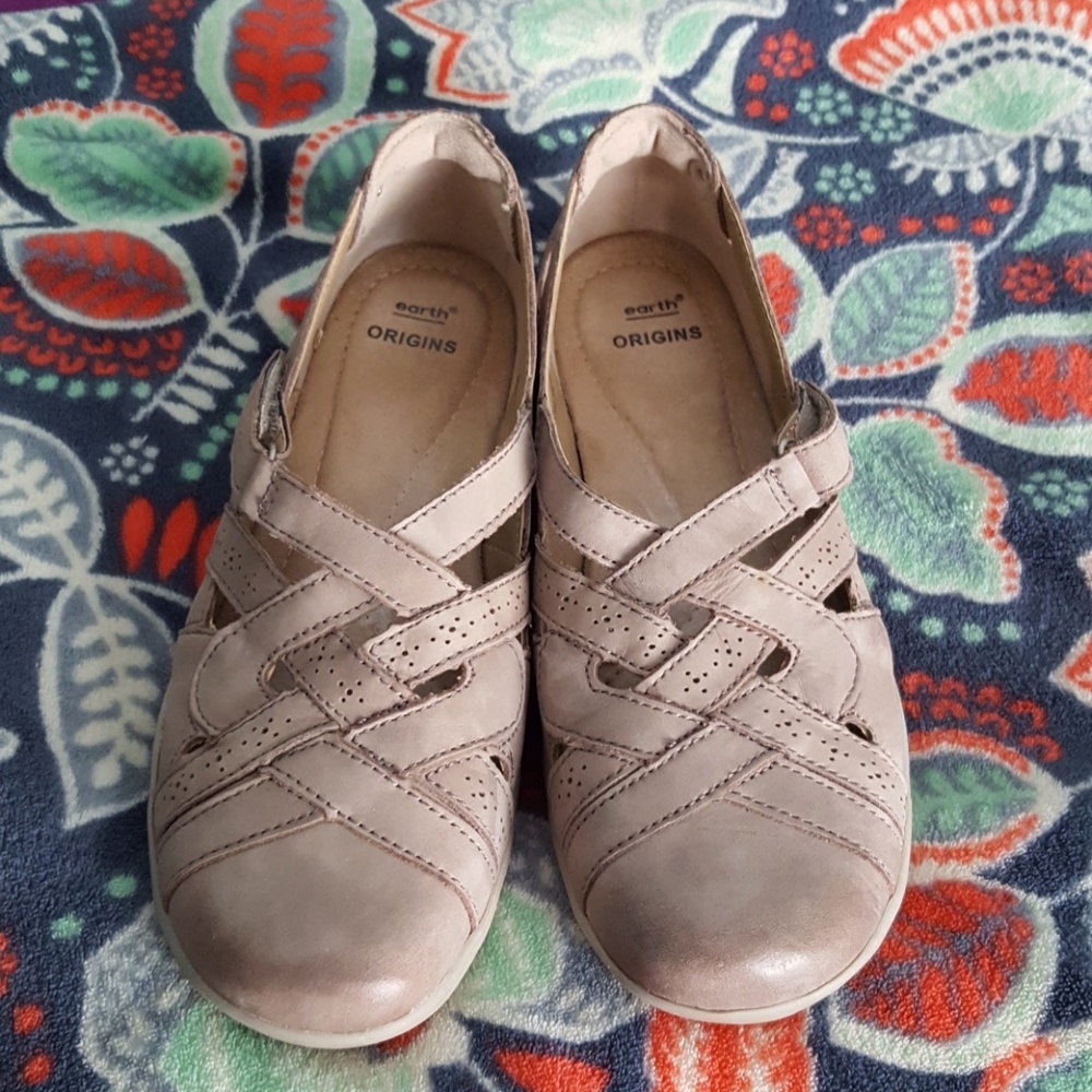 Earth - Picture 2 of 3